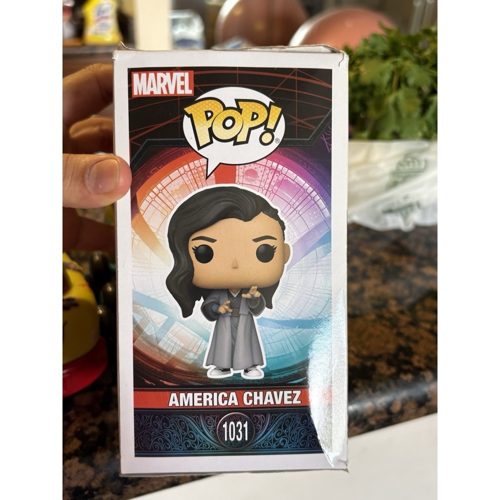 Funko Pop Marvel Doctor Strange Multiverse of Madness America Chavez 1031 Figure - Picture 4 of 7